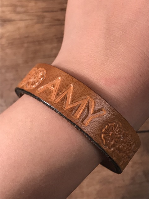 vintage american name leather bracelet (254)
