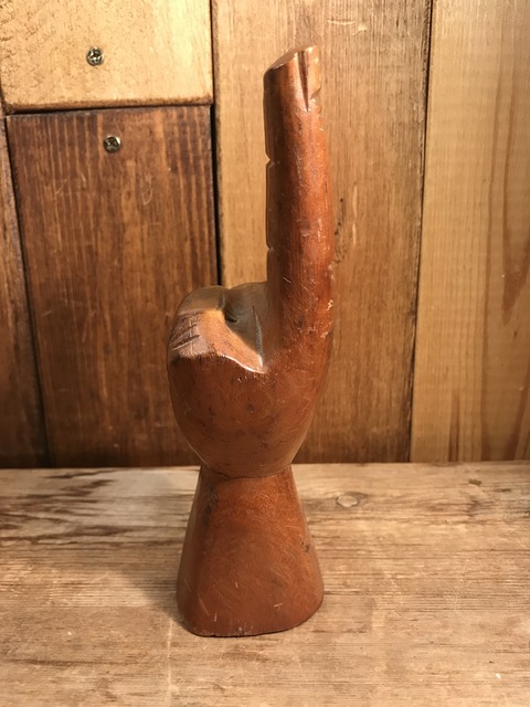 vintage wooden peace sign figurine (5)