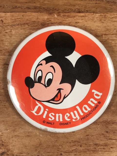 Vintage Disneyland Mickey Mouse Metal Pinback (1)