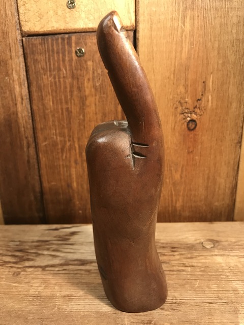 vintage wooden peace sign figurine (52)