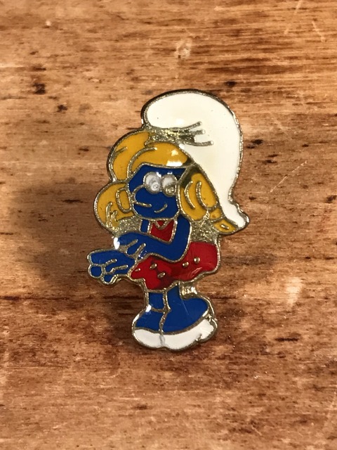 Vintage Smurfette Enamel Pins (1)