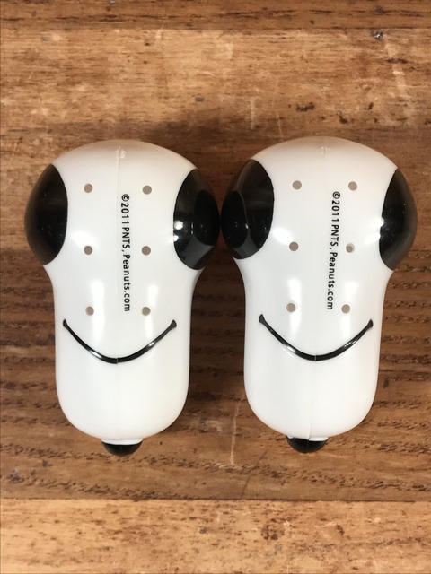 Vintage Peanuts Snoopy Plastic Salt & Pepper (8)