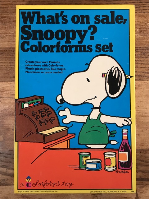 Vintage Colorforms Peanuts Snoopy Colorforms Set (1)