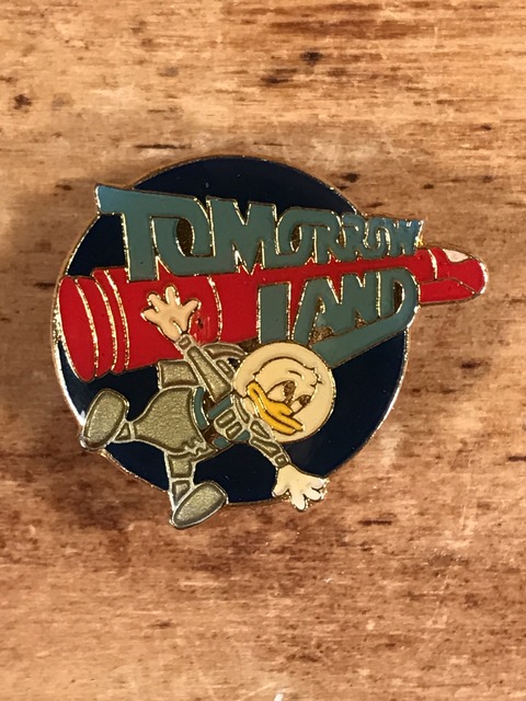 Vintage Disneyland Donald Duck Tomorrow Land Enamel Pins (1)