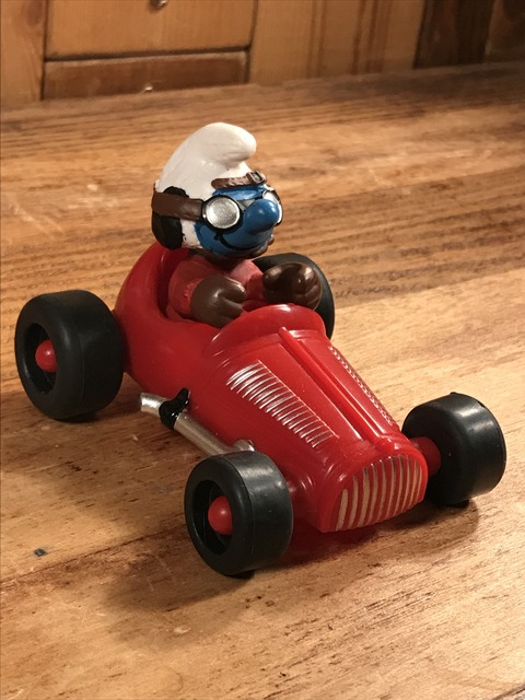 Vintage Schleich Smurf “Racing Car” PVC Figure (3)