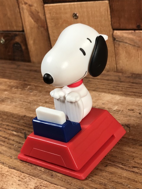 Vintage McDonald's Peanuts Snoopy Happy Meal Toy (2)
