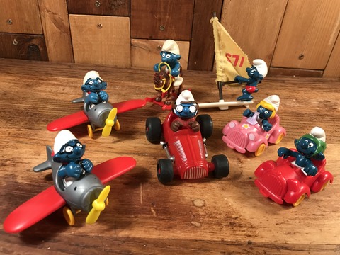 Vintage Schleich Super Smurf PVC Figure