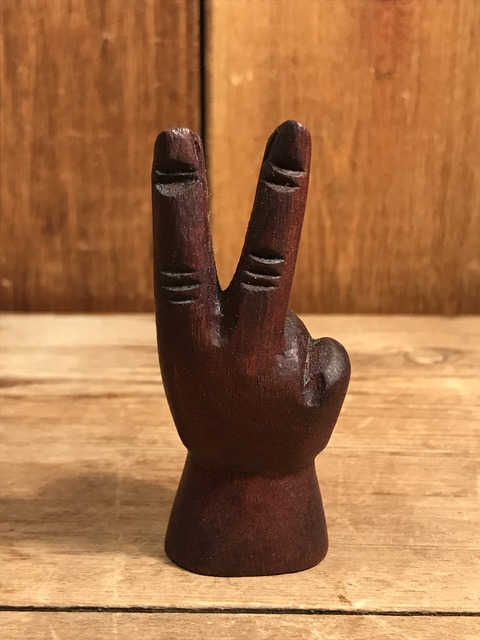 vintage wooden peace sign mini figurine (6)