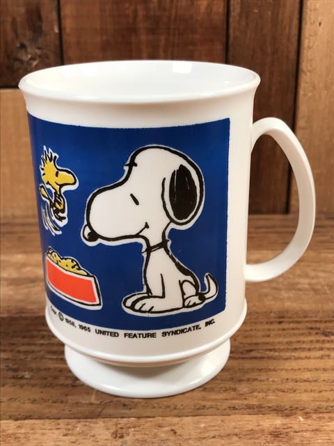 Vintage Peanuts Snoopy & Woodstock Plastic Mug (1)