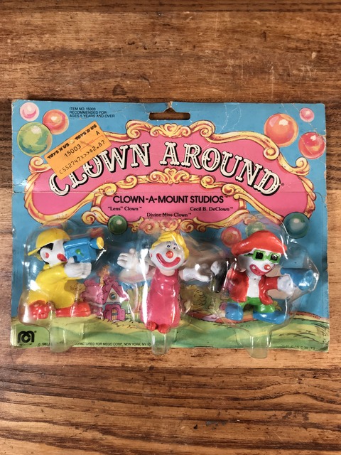 Vintage Clown Around PVC Figure (1)