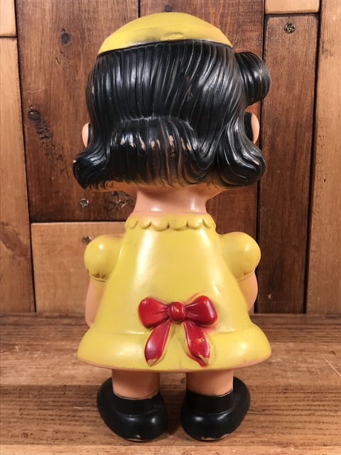 Vintage Hungerford Peanuts Snoopy “Lucy” Rubber Doll (4)