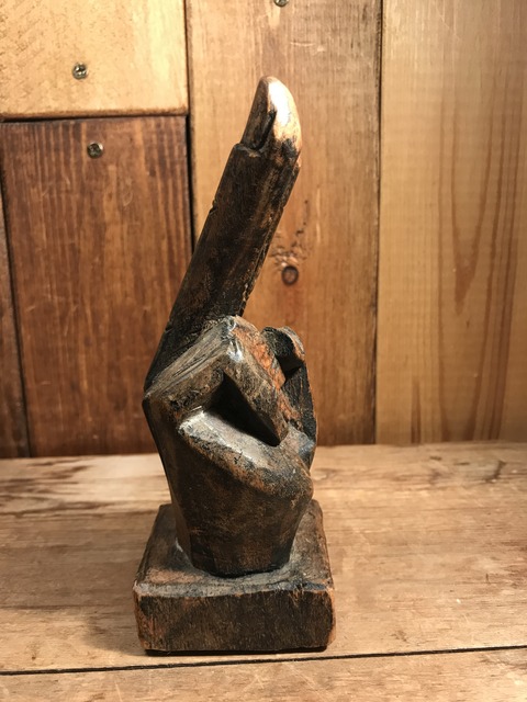vintage wooden peace sign figurine (76)