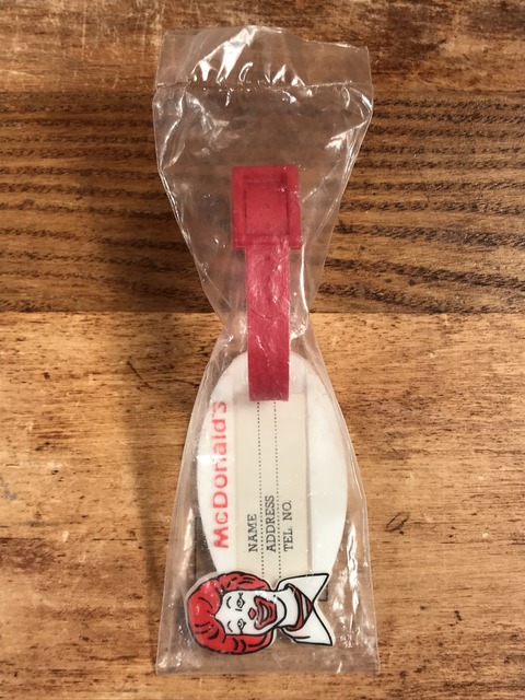 Vintage McDonald's “Ronald” Plastic Name Tag (1)