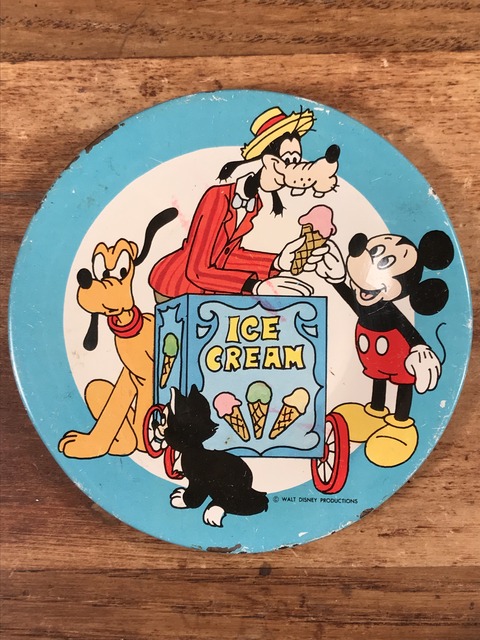 Vintage Disney “Ice Cream” Play house Tin Dish (81)
