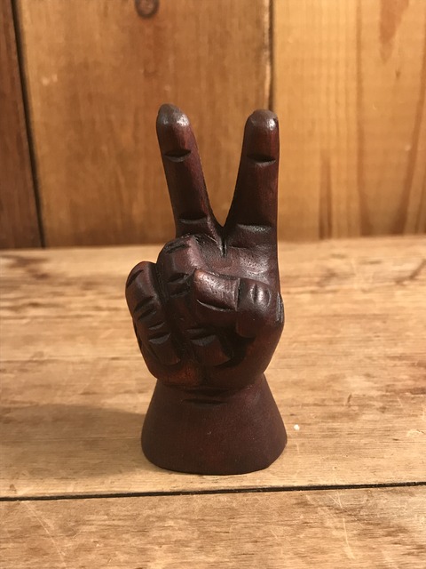 vintage wooden peace sign figurine (156)