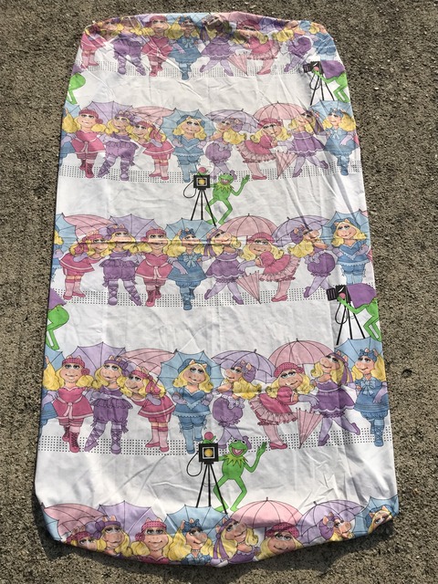 Vintage The Muppet Show “Miss Piggy & Kermit” Box Sheet (2)