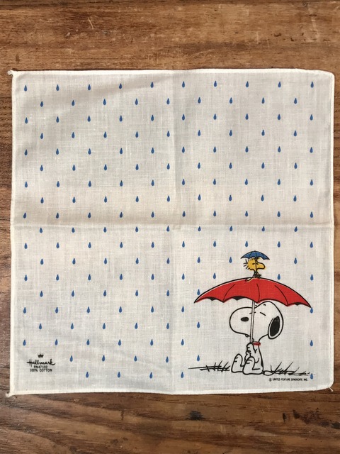Vintage Hallmark Peanuts Snoopy Cotton Handkerchief (1)