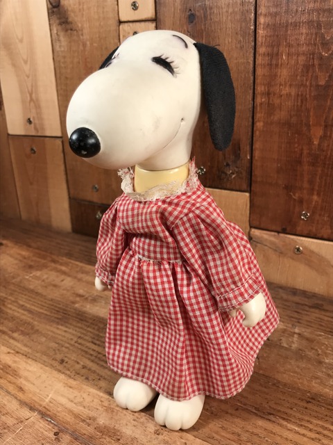 Vintage Peanuts Snoopy “Belle” Fun & Fashion Dress Up Doll (2)