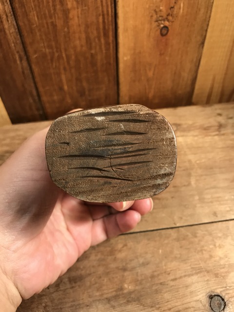 vintage wooden peace sign figurine (55)
