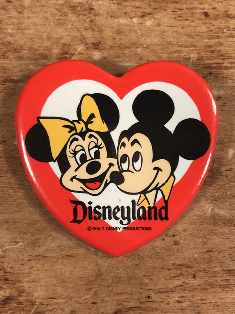 Vintage Disneyland Mickey & Minnie Mouse Heart Metal Pinback (1)