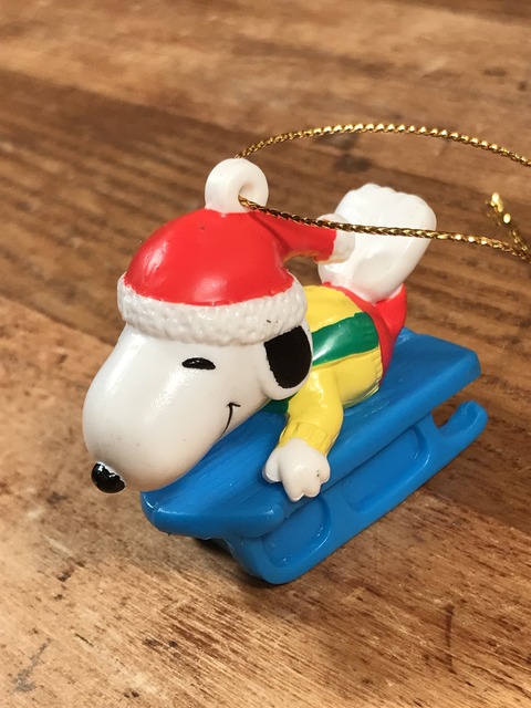 Vintage Peanuts Snoopy “Sled” PVC Figure Ornament (2)