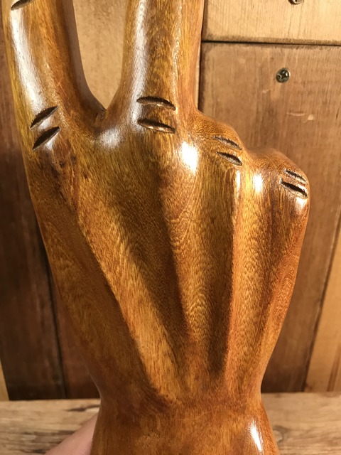 vintage wooden peace sign figurine (147)