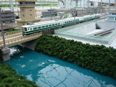½©ÆüÉô¸¡½¤¶è¡ÊR¡Ë¥Ü¡¼¥É¤ÈÆî³¤10000·ÏÎÐÅÉÁõ¼Ö¤½¤Î£¹