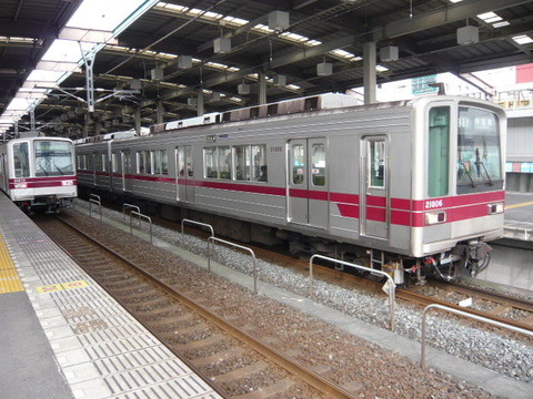8a4a39ed-s.jpg