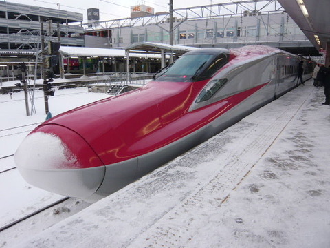 2018年1月撮影、秋田駅にてE6系その2
