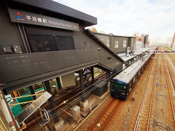 平沼橋駅(外観)