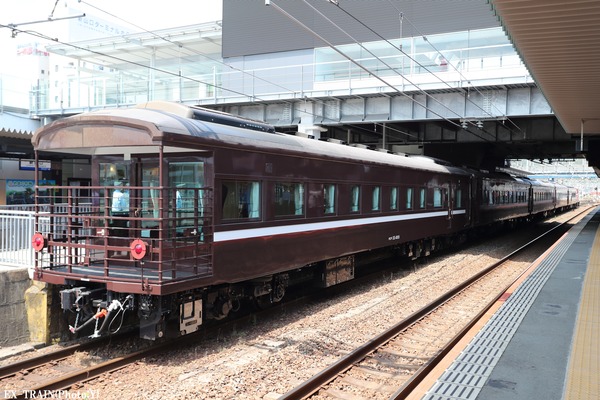【フォトレポート】JR西日本、「SLやまぐち」号新製客車を報道陣に公開！