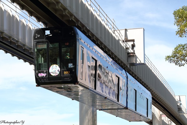 千葉都市モノレール、「初音ミク」とのコラボ　スペシャル車両 MIKU FLYERを運転