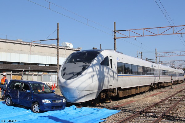 JR西日本、京都支社で本番さながらの「列車事故総合訓練」を実施！