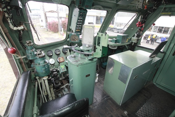 JR東日本、鉄道博物館でEF55形式電気機関車の展示を前に報道陣に公開！
