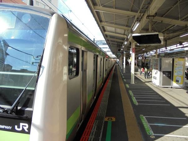 JR東日本、横浜線町田駅に新たな形式のホームドアを試行導入！