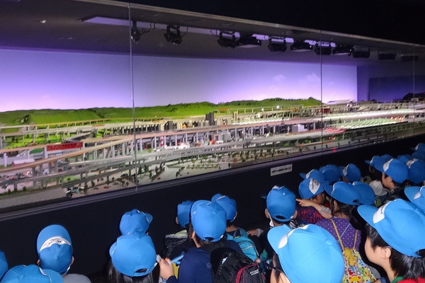 京都鉄道博物館グランドオープンに向けて地域の小学生等対象とした内覧会を開催！
