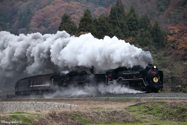 JR西日本、山口線でD51形蒸気機関車が44年ぶりに復活運転　C57形蒸気機関車との重連運転を実施