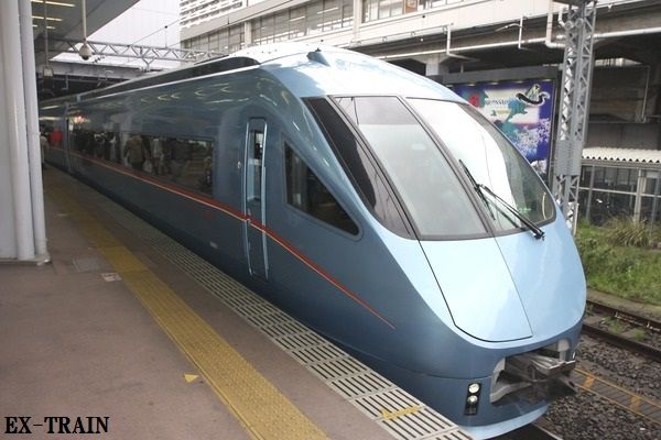 小田急電鉄・東京メトロ、臨時特急ロマンスカー「メトロおさんぽ号」を運転！