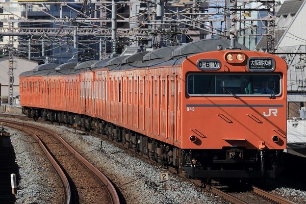 JR西日本、48年間走ったオレンジ色の電車大阪環状線103系勇退！