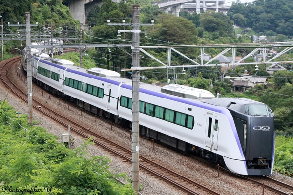JR東日本、3月ダイヤ改正で特急「スーパーあずさ」を新型車両E353系に統一