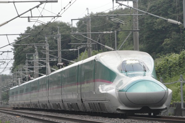 東北・山形・秋田新幹線、運転再開は午後4時頃に　停電で車内は蒸し風呂
