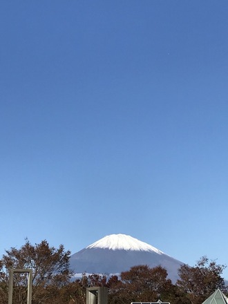 181108