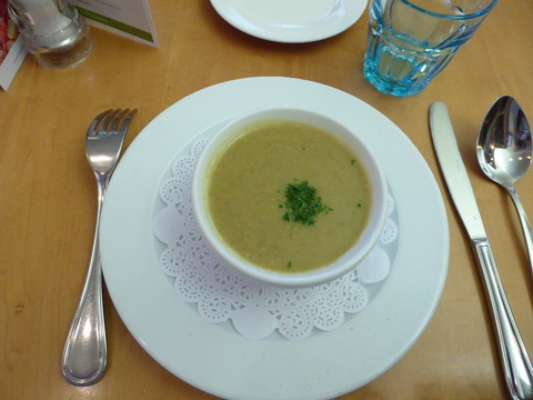 昼食 (2)