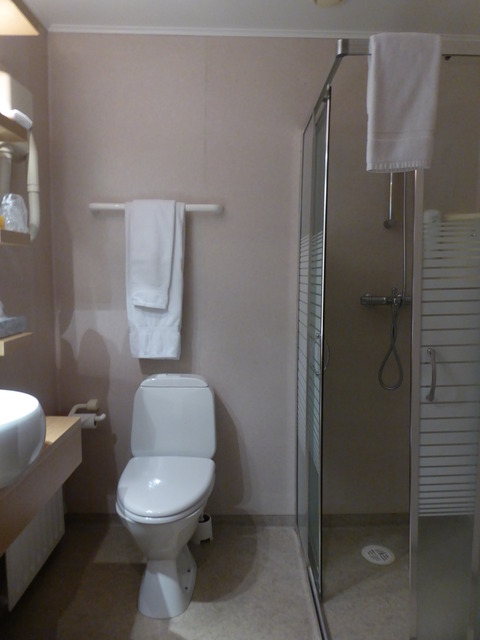 Best Western (2)