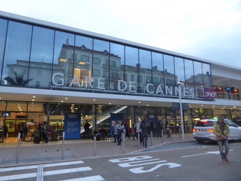 カンヌ駅
