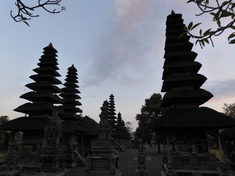 タマンアユン寺院4
