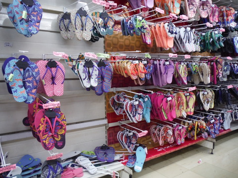 Tropical shopping center (3)