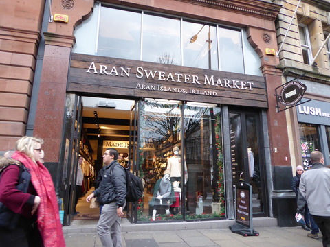 ⑫Aran Sweater (2)