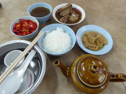 ④夕食2 バクテー