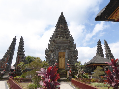 バトゥール寺院2